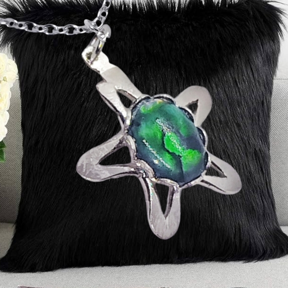 .Genuine Abalone Stone Star Pendant with Stainless Steel Necklace - Picture 3 of 4